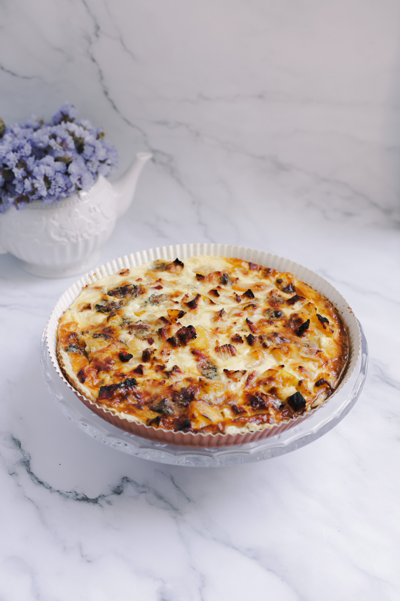 Quiche kana, virsiku ja sinihallitusjuustuga