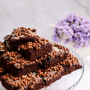 Soolakaramelli-brownie