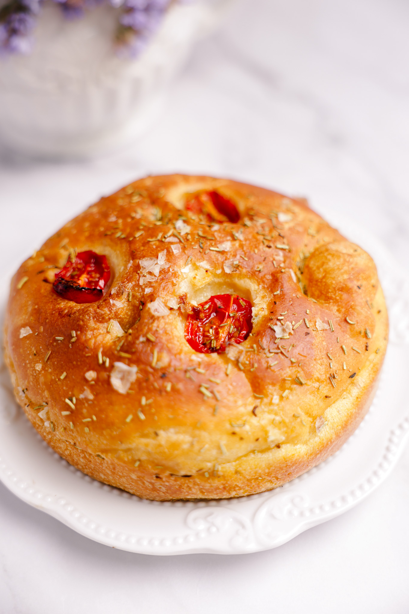 Focaccia rosmariini ja tomatiga - Image 2