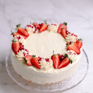 Maasika-kohupiimatort